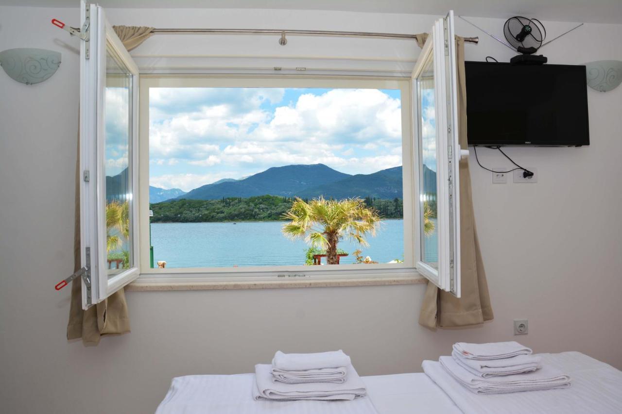 Apartments Harmonia Tivat Szoba fotó