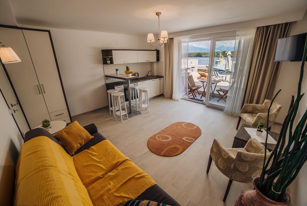 Apartments Harmonia Tivat Kültér fotó