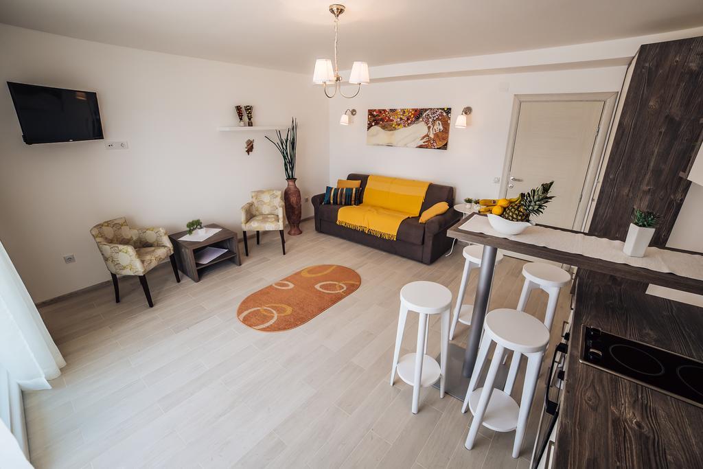 Apartments Harmonia Tivat Kültér fotó