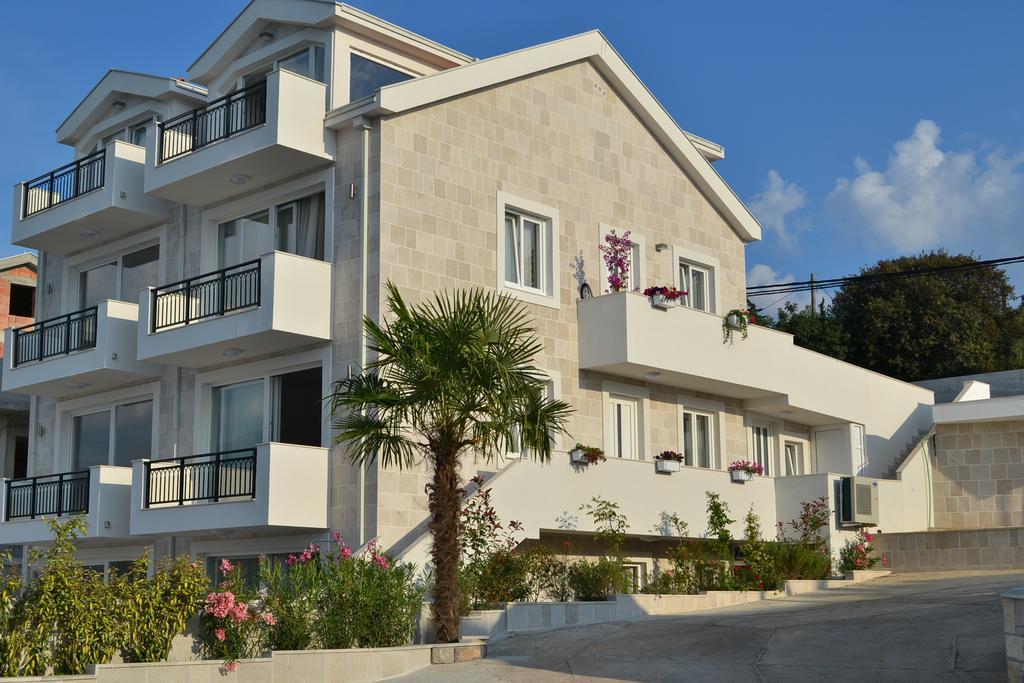 Apartments Harmonia Tivat Kültér fotó